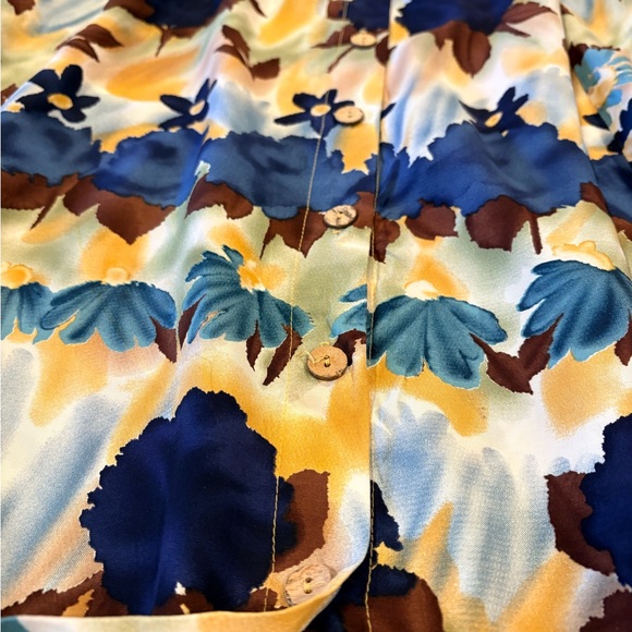 Floral Women's Skirt, size 16w - Picture 3 of 6